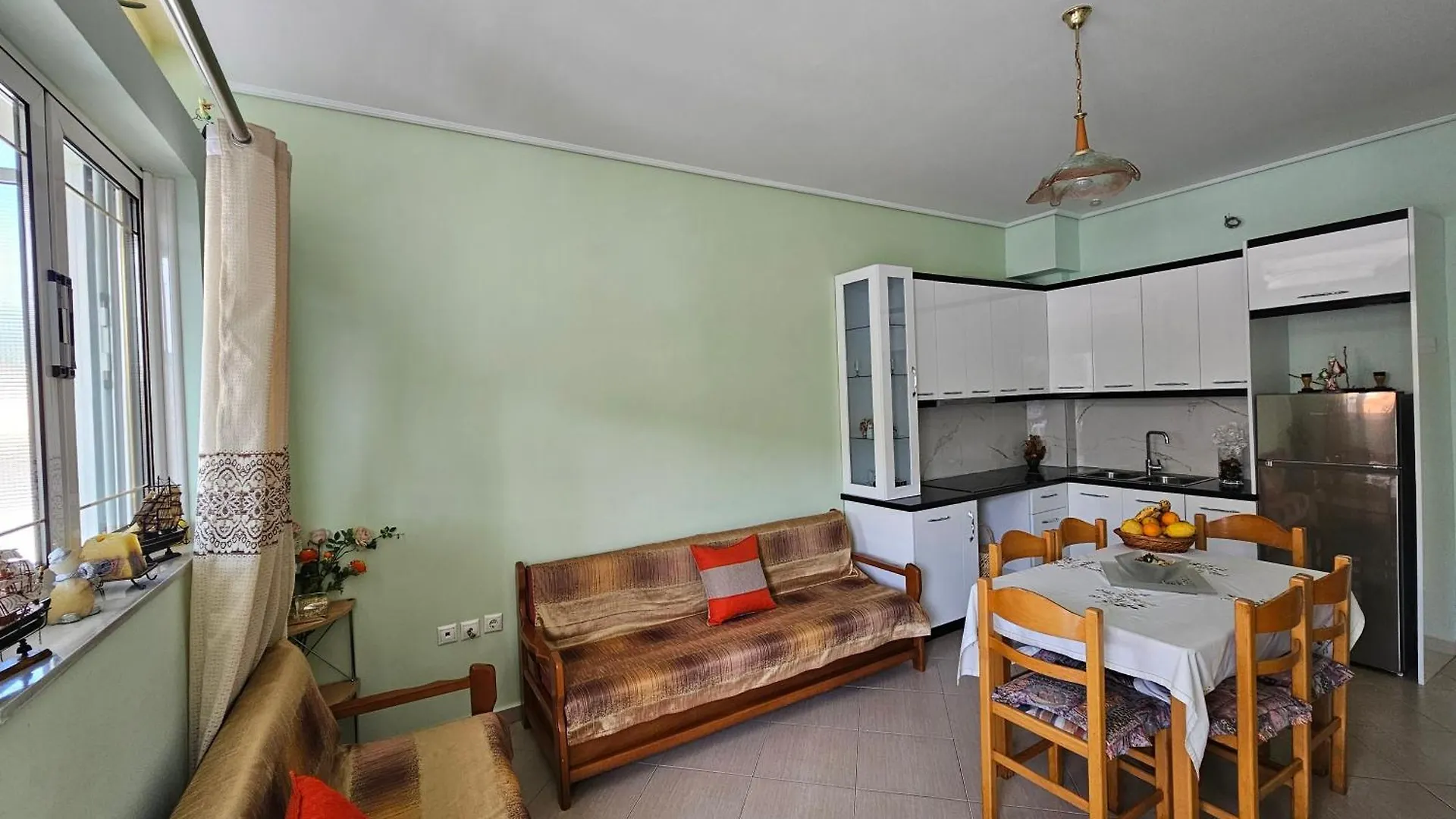 Apartman Apartament Leko Saranda